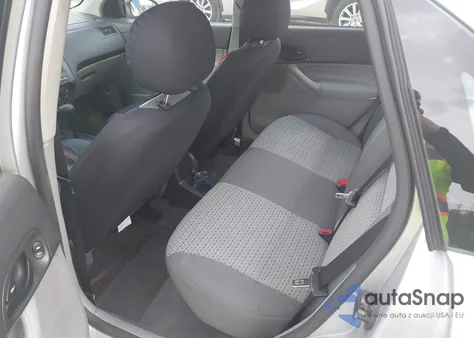 2006 Ford Focus Zx4 из США, поврежденный, VIN 1FAFP34NX6W131980